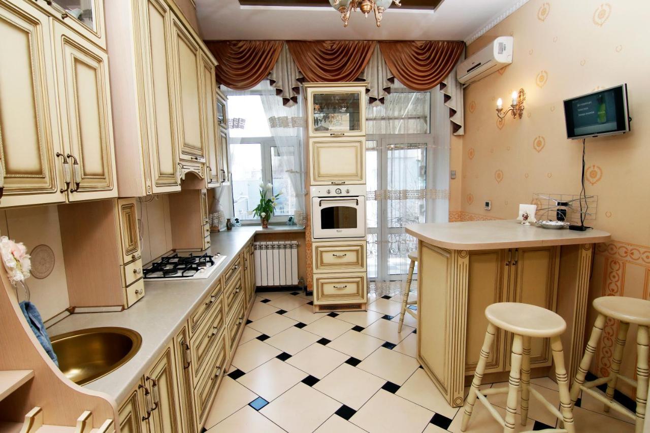 Апартаменты Возле Вокзала, Центр Dnipro Extérieur photo